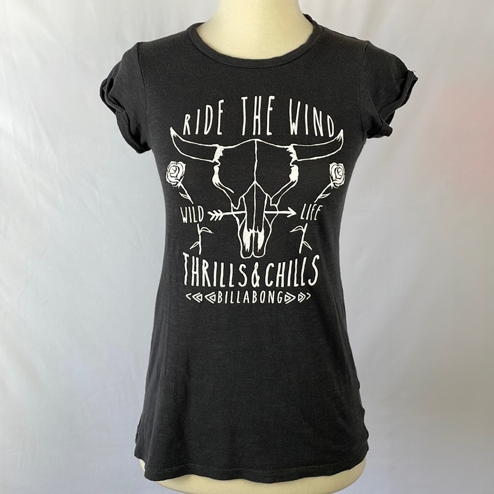 Billabong Charcoal Gray Graphic Tee "Ride the Wind Thrills and Chills" -Small Jr